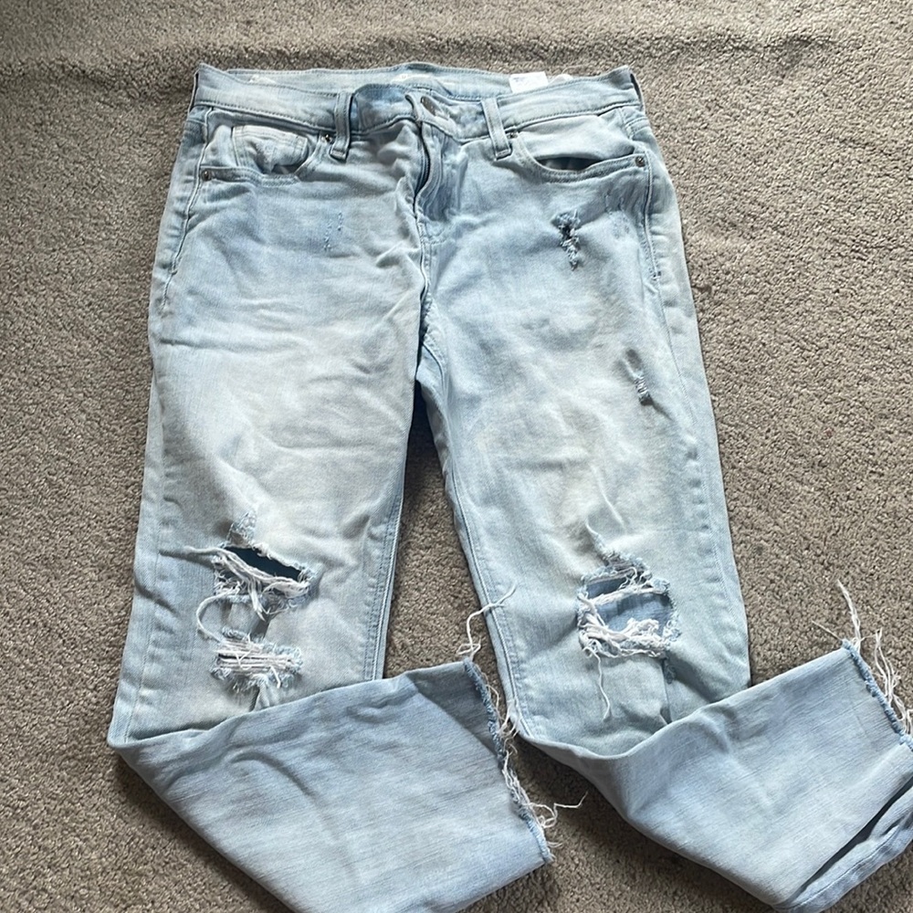 Super cute Old Navy Ripped Boyfriend Jeans